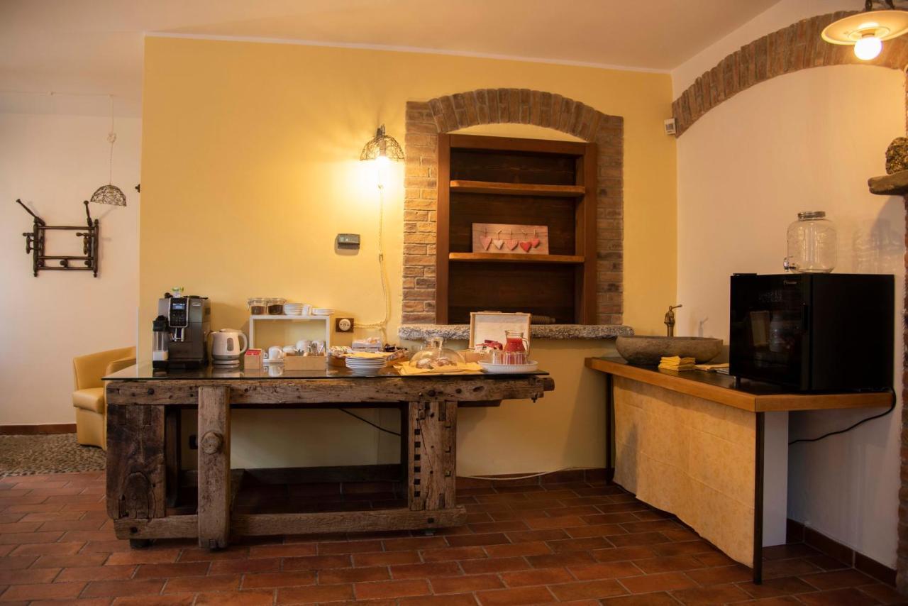 Agriturismo Cascina Costa Cassago Brianza Exterior foto